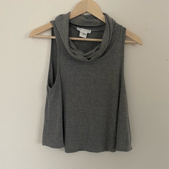Urban Outfitters • Gray Ribbed Cowl Neck Tank Top - Picture 5 of 6